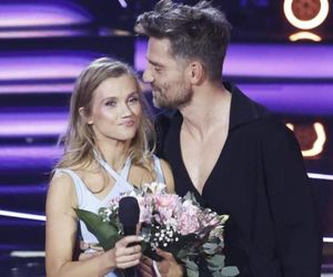 Fani Tańca z gwiazdami nie zostawili na Kaczorowskiej suchej nitki! Szczyt chamstwa i brak szacunku do widza