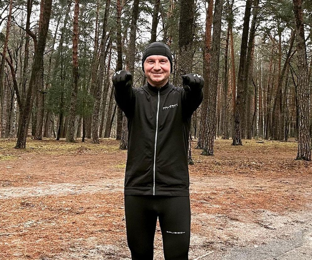 Prezydent Andrzej Duda biega po lesie. Wiosna za pasem!