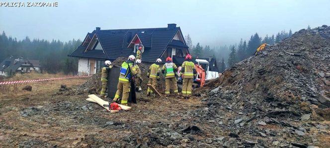 Nie żyje mężczyzna przysypany przez ziemię. Tragedia na Podhalu