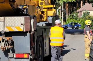 Ogromny dźwig staranował dom pod Puckiem! Budynek jest całkowicie zniszczony