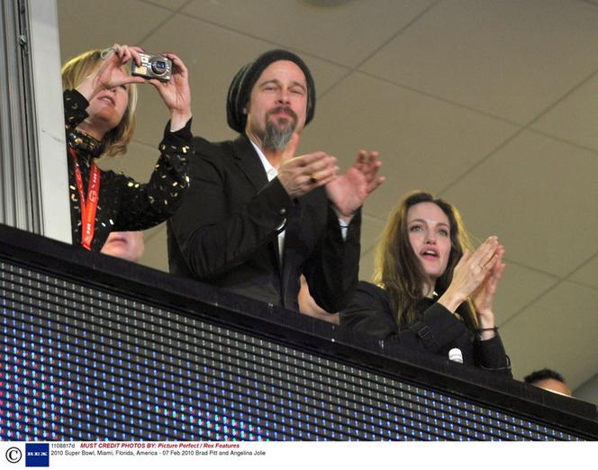 Angelina Jolie i Brad Pitt na Super Bowl