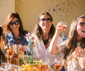 Girl dinner. Nowy dietetyczny trend podbija TikToka. Sprawdzamy, czy faktycznie działa