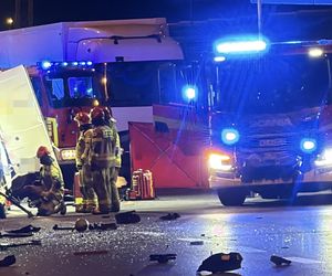 Nowe fakty w sprawie makabry na S2. Wiemy skąd pochodzą ofiary wypadku