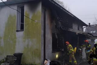 Śmiertelny pożar pod Kutnem! W pogorzelisku dwa zwęglone ciała.