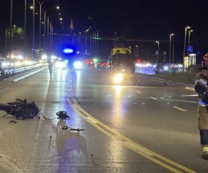 Makabra na Wisłostradzie. Roztrzaskane auta i motocykle. Dwie osoby reanimowane w tym dziecko 