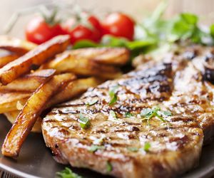 Soczysta karkówka z patelni grillowej - obiad w 15 minut!