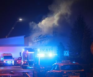 Pożar hali w Sosnowcu