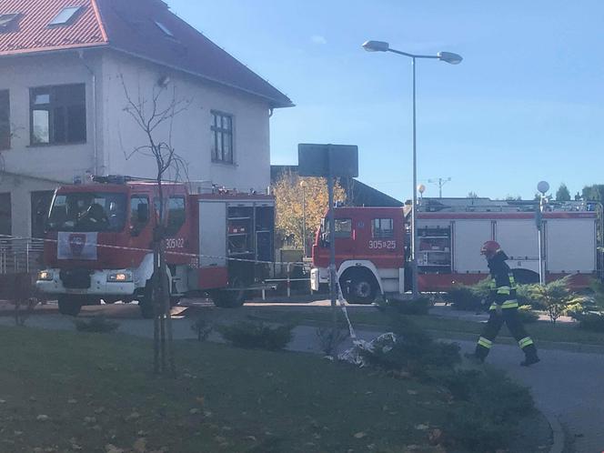 Pożar w szkole podstawowej w Zielonkach.Trwa ewakuacja [ZDJĘCIA]