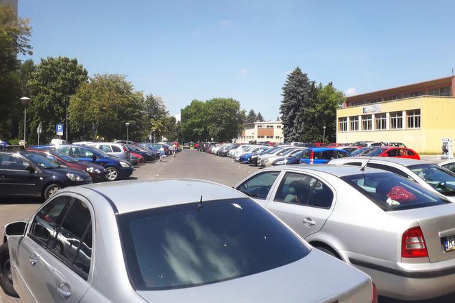 Parking przy ROSiR w Rzeszowie będzie zmodernizowany