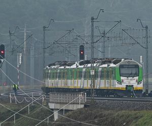 Uszkodzone linie kolejowe pod Dęblinem i w Puławach