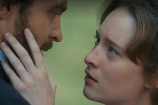 Matylda, odcinek 3. Matylda (Maria Kowalska) Robert Boden ( Kamil Szeptycki)