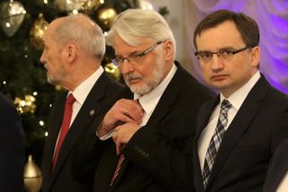 Były minister MSZ nie chodzi i ma problemy z mówieniem. „Proszę o modlitwę