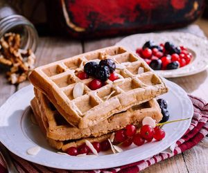 Chrupiące gofry z płatków owsianych. Idealne na zdrowe śniadanie lub oryginalny deser