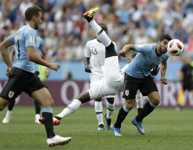 MŚ Rosja 2018. Ćwierćfinał: Urugwaj-Francja: Paul Pogba i Luis Suarez