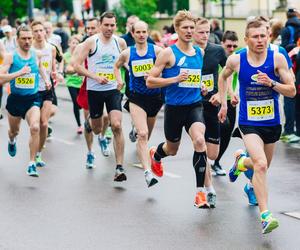 10. Półmaraton Białystok wystartuje 14 maja. Sprawdź, jak wygląda trasa i lista startowa biegu