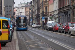 Tramwaje pojadą szybciej przez ul. Długą? Szykują się zmiany [AUDIO]