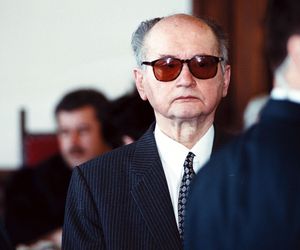 Grób Jaruzelskiego na Powązkach Wojskowych