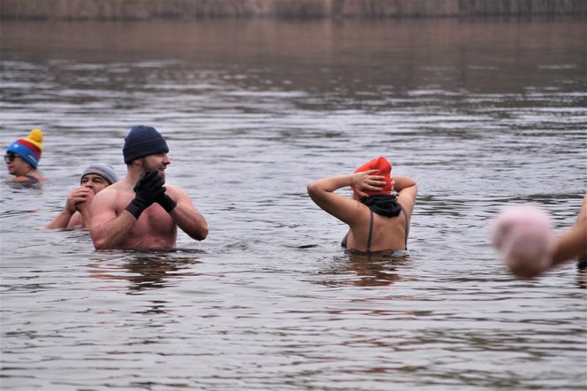 Morsowanie w Pieckach pod Bydgoszczą! Chętnych nie brakowało 