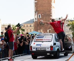 Finał Wielkiej Wyprawy Maluchów w Krakowie zakończony sukcesem. Zebrano ponad 2,5 mln zł!