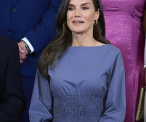 Królowa Letycja inspiruje doskonałym wyczuciem stylu. Oto kilka modowych zasad hiszpańskiej monarchini 