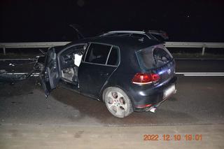 Zawada Lanckorońska. Karambol na moście po błędzie pijanego kierowcy. Sprawca uciekł i schował się w krzakach