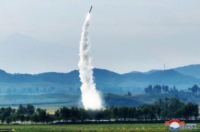 Korea Północna ma tajną bazę z rakietami balistycznymi