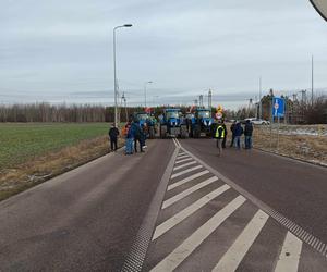 Protest rolników w Podlaskiem. Ciągniki blokują drogi w całym województwie! 