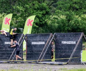 Runmageddon w Katowicach 2025. Błoto, pot i triumf na Hałdzie Kostuchna