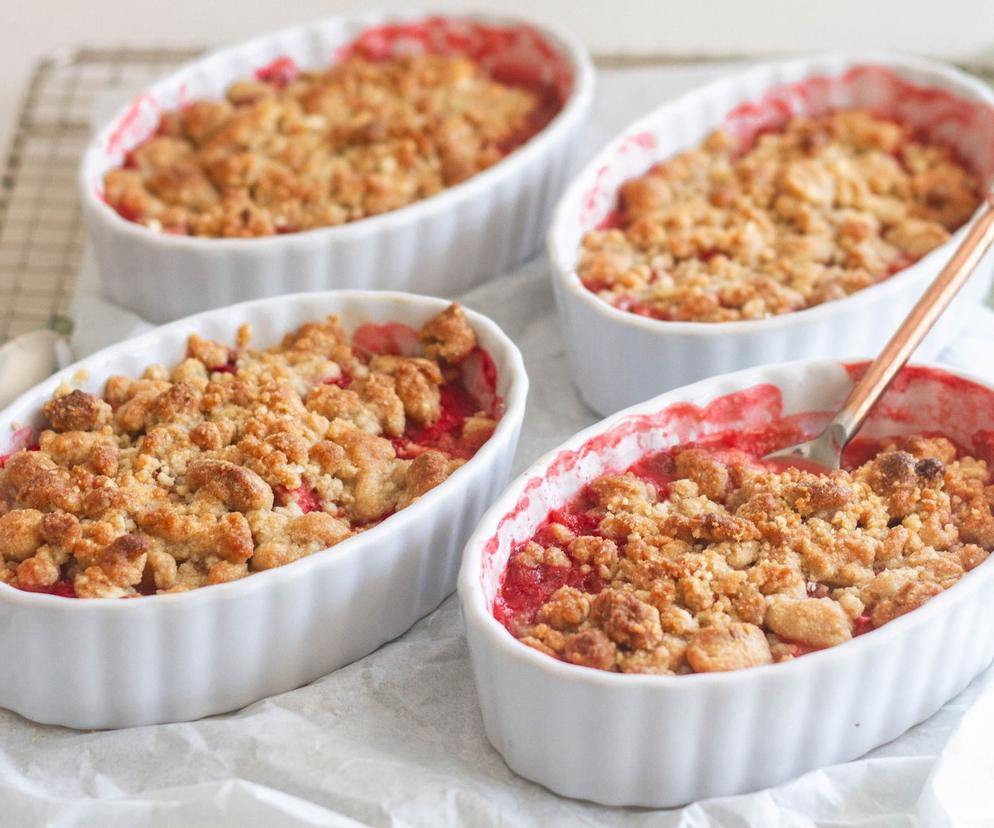 crumble z rabarbarem