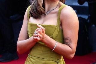 Julia Wieniawa zdradziła z kim jest w Cannes! To radosna nowina!