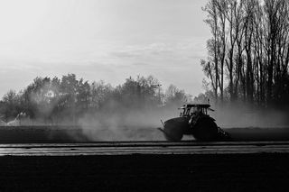 Dramat pod Łomżą. Nie żyją kobieta w ciąży i jej nienarodzone dziecko