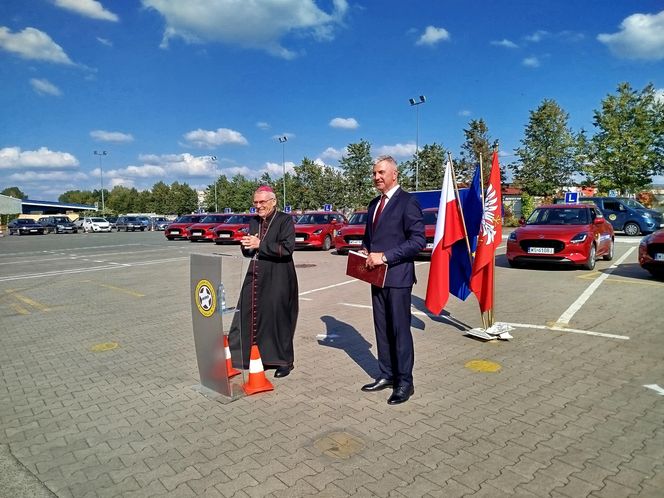 Siedlecki WORD wymienił starą flotę pojazdów egzaminacyjnych na nowe samochody marki Suzuki Swift