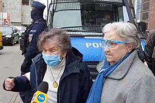 Powstańcy warszawscy na strajku kobiet 