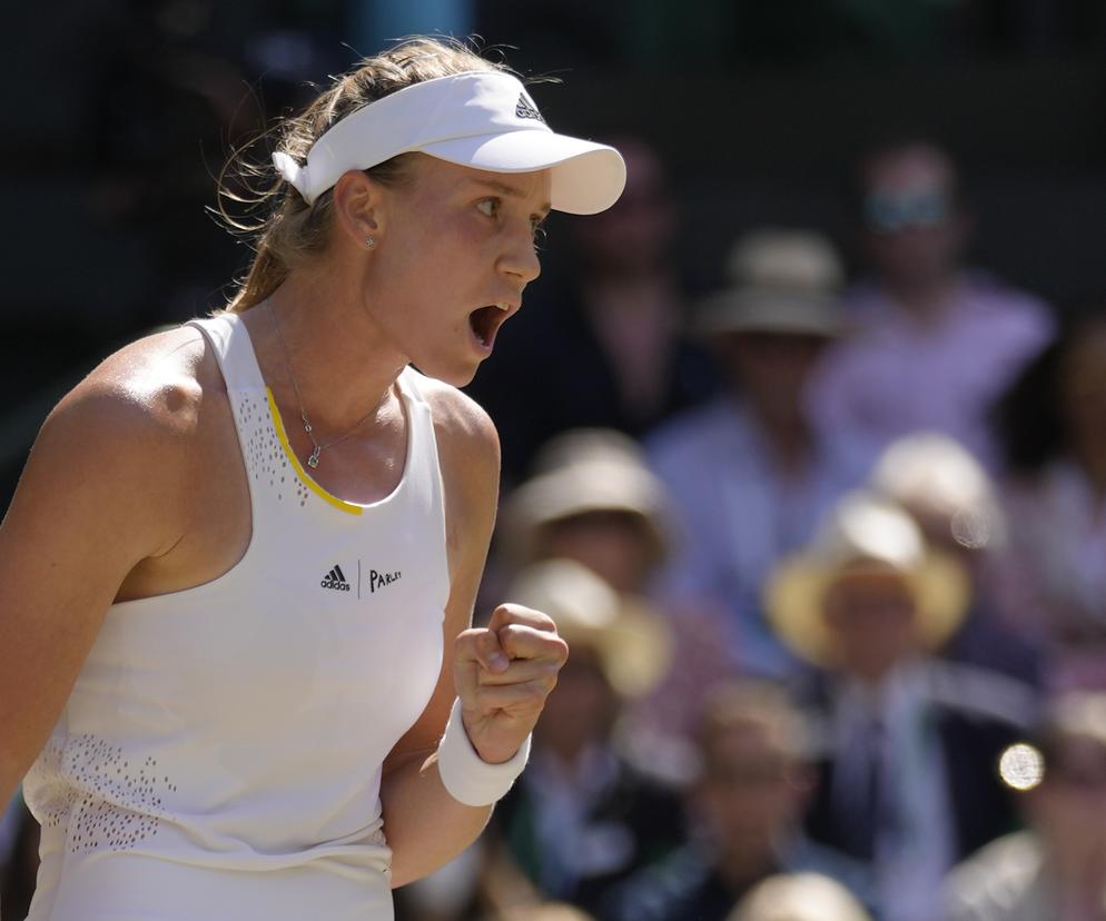 Jelena Rybakina mistrzynią Wimbledonu! Tenisistka z Rosji pobiła w finale Ons Jabeur