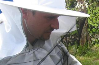 Pawła Kukiza pożądliły pszczoły 