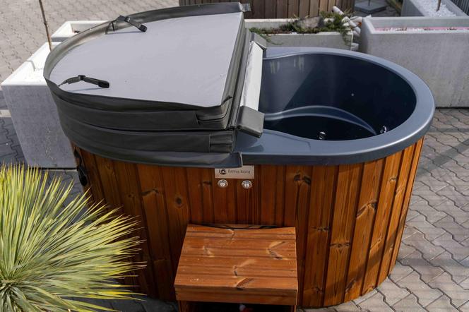 Jacuzzi na taras i do ogrodu. Zobacz modne modele