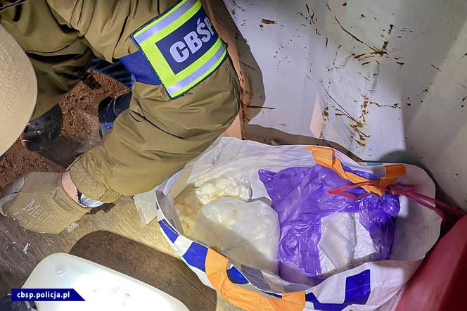 Podkarpacie. CBŚP rozbiło gang, który handlował narkotykami w kilku krajach [GALERIA]