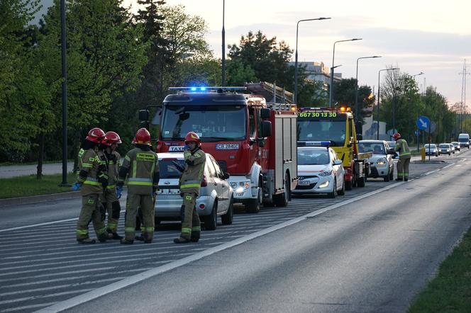 Potrącenie na pasach w Bydgoszczy! Dwie osoby poważnie ranne [ZDJĘCIA]