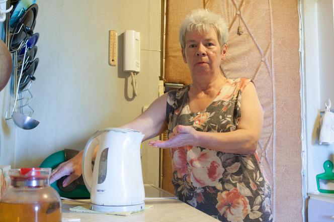 WARSZAWA OSZCZĘDZA PRĄD.