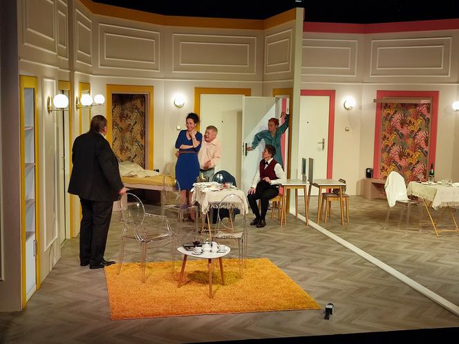 Spektakl "Prezent urodzinowy" w Teatrze Żeromskiego w Kielcach - próba