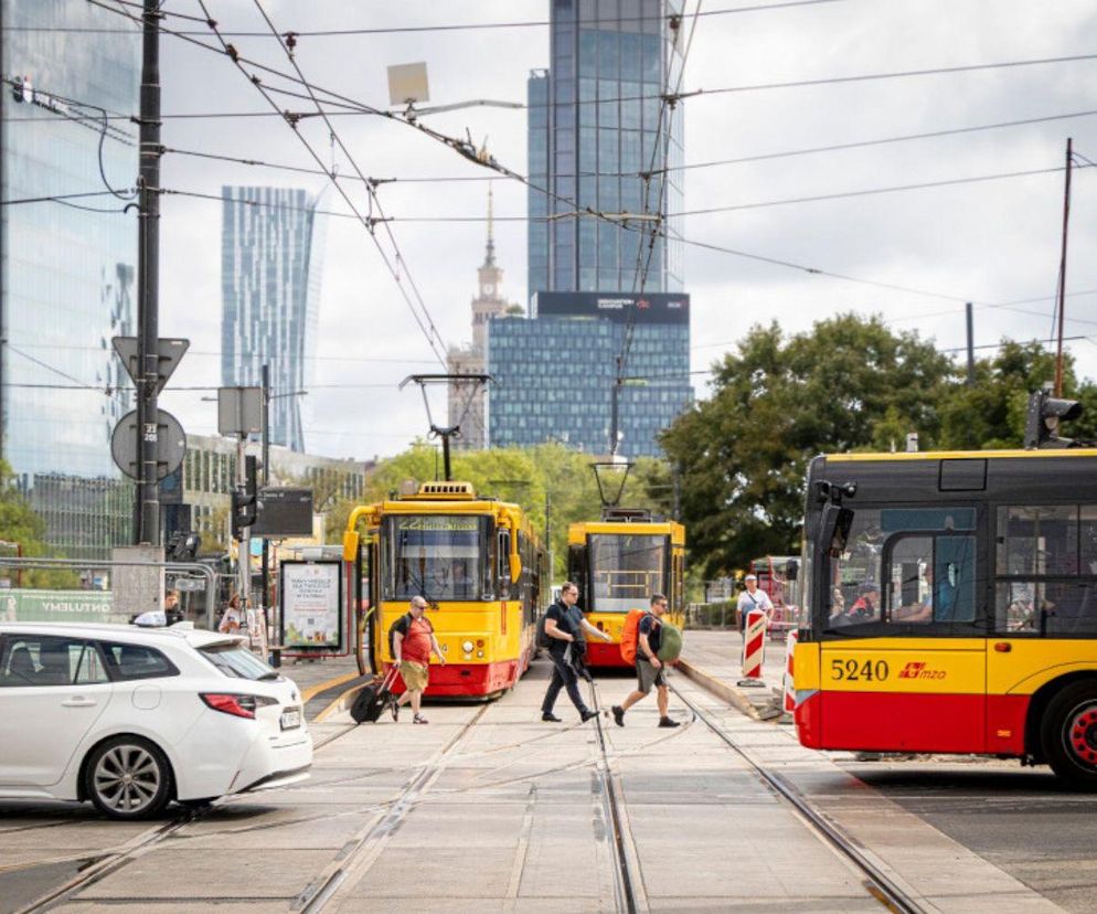 Tramwaje wracają na plac Zawiszy! Sprawdź, jakie zmiany czekają pasażerów w Warszawie
