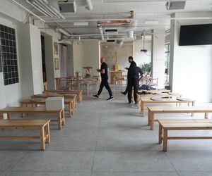 Kościół w bloku mieszkalnym na osiedlu Łacina