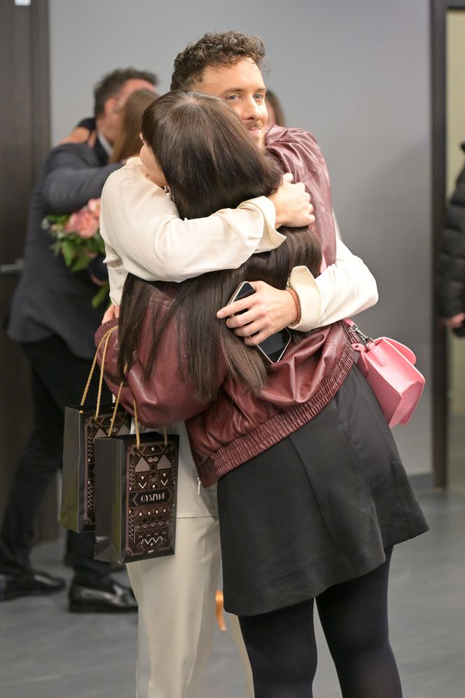 Kulisy "Tańca z Gwiazdami". Zmęczona Bursztynowicz, zakochani Kaczorowska i Rogacewicz. Szok, co zrobił Sikora