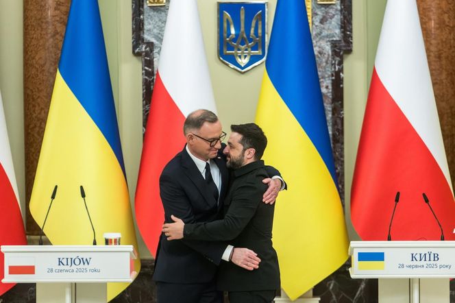 Wołodymyr Zełenski odznaczył Andrzeja Dudę Orderem Wolności. „Za wybitne zasługi”