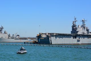Okręt desantowy USS New Orleans (LPD-18)