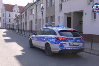 Szczecińska policja apeluje: Zostań w domu!