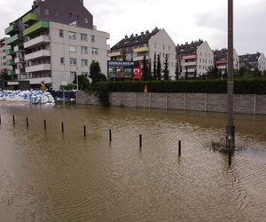 Wrocław - woda przy osiedlu na Stabłowicach 