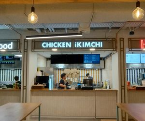 Krzywy Domek w Sopocie już otwarty. Nowy foodhall na mapie Trójmiasta
