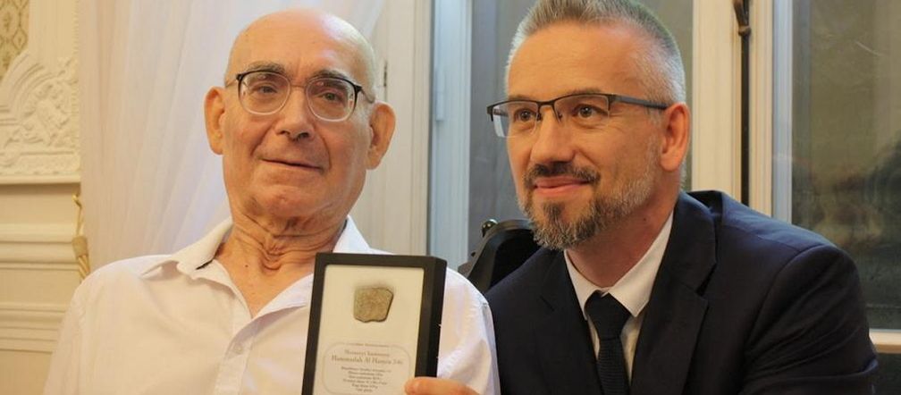 Prof. Jerzy Madej i prof. Szymon Kozłowski, wicedyrektor OA UW