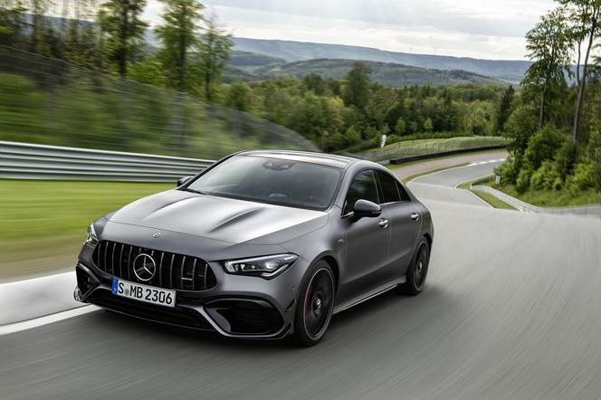 Karol Linetty jeździ Mercedesem-AMG CLA 45 S 4MATIC+